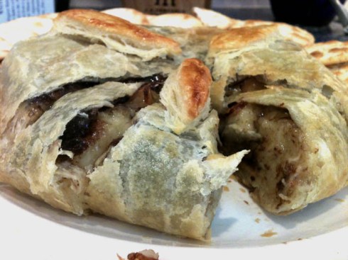 Baked Brie | Adventures of a Hungry Redhead