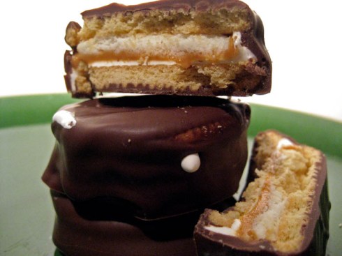 Fluffernutter Oreo Moon Pies | Adventures of a Hungry Redhead