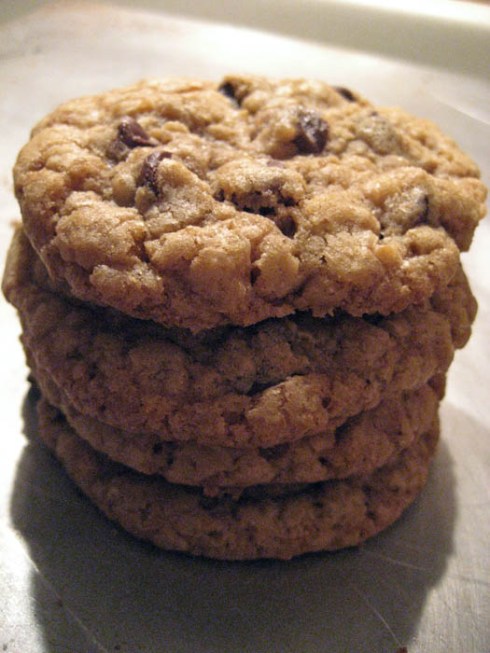 Oatmeal Chocolate Chip Cookies | Adventures of a Hungry Redhead